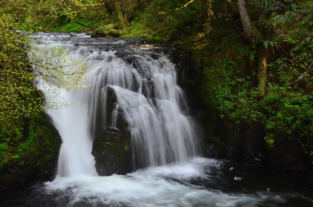 Little Multnomah Falls